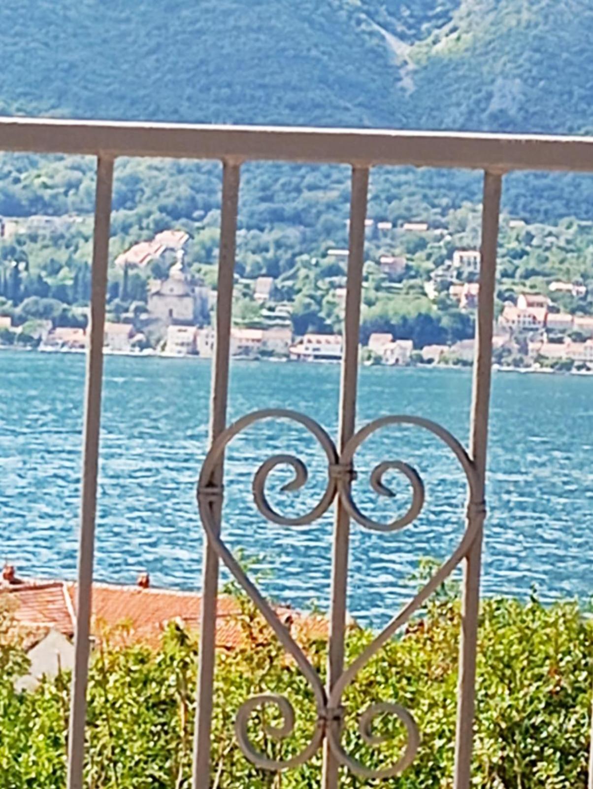Apartment Deki Studio Kotor Exteriör bild