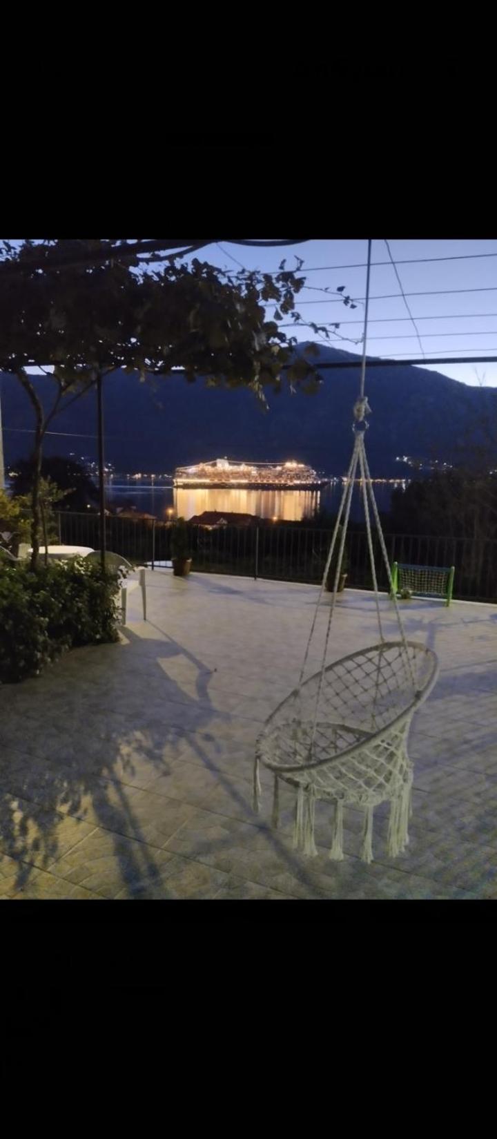 Apartment Deki Studio Kotor Exteriör bild