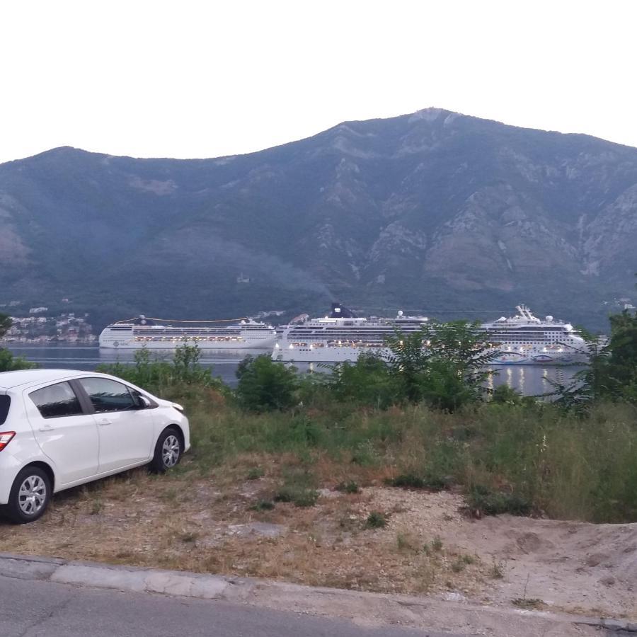 Apartment Deki Studio Kotor Exteriör bild